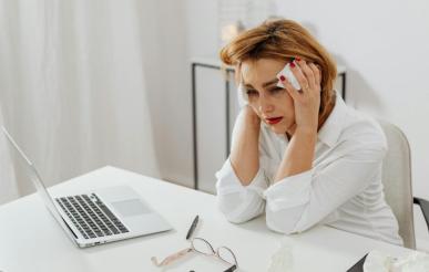 Savižudybių prevencija darbovietėje: kaip pastebėti kolegą krizėje