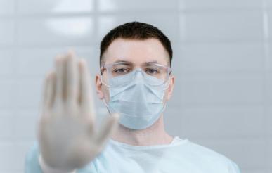 Per dvejus metus – beveik 12 tūkst. sveikatos priežiūros darbuotojų, baigusių mokymus psichologinio smurto prevencijos tema