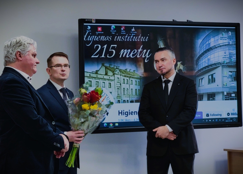Sveikatos apsaugos ministras Arūnas Dulkys pristatė naują Higienos instituto vadovą jo kolektyvui